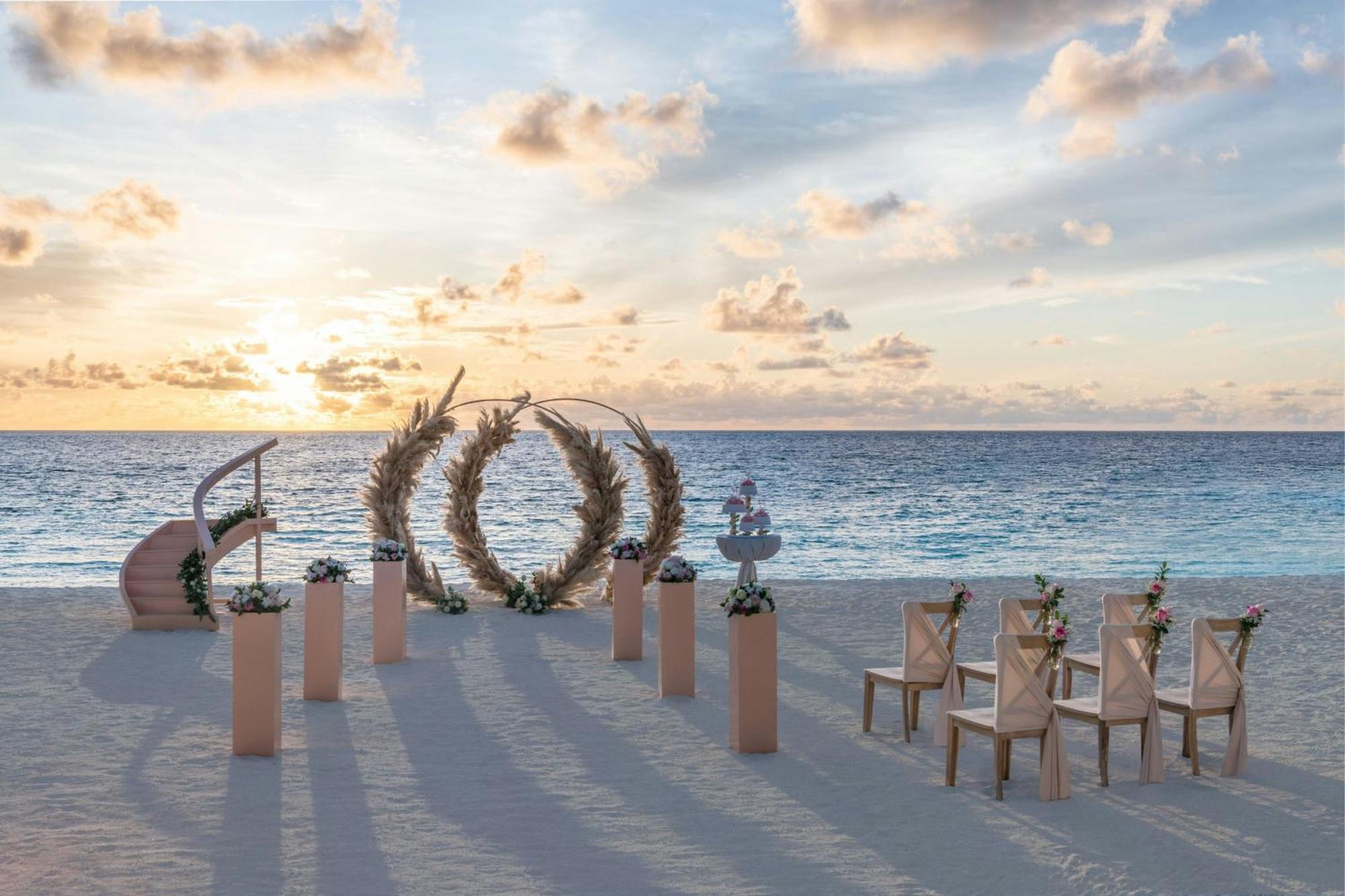 The St. Regis Maldives Vommuli Resort Hulhudheli Exterior foto